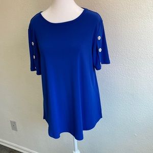 89th Madison Royal Blue Top blouse Pull Over Short Sleeve Women’s Size L